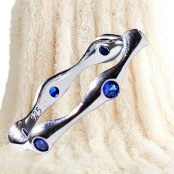 Sterling Silver Spiral Ring with Blue CZ Stones - Picture 2 of 3